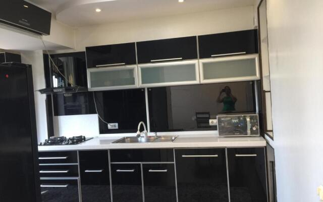 Mametovoj, 36 Apartamenty