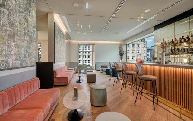 MIANO Hotel & Bar