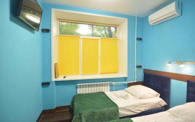 Мистер Хостел