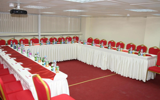 Gloria Tibi Hotel