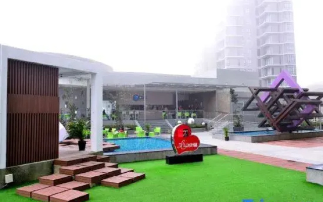 Highland Breeze Hotel