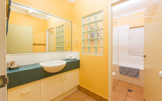Casa Breeze - Luxury Holiday House