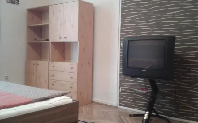 Apriory Apartmants Sas