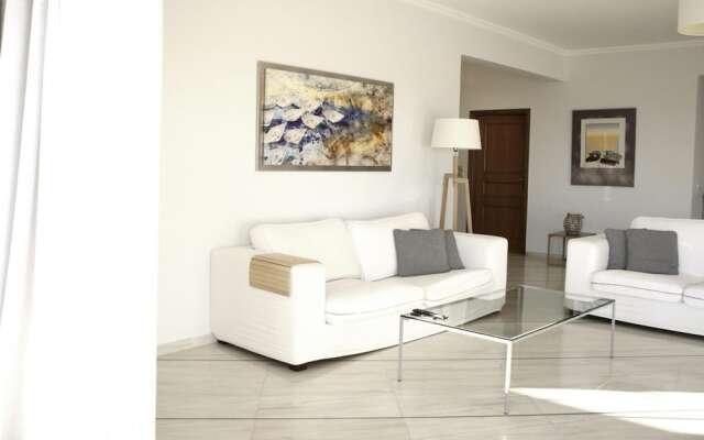 Libra - Luxurious Sea View Apartment