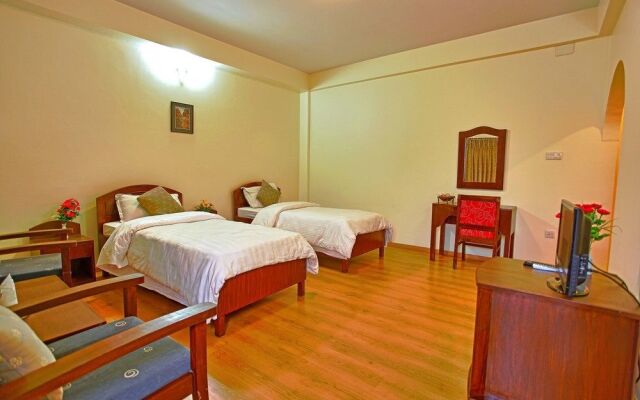 Himalayan crown lodge