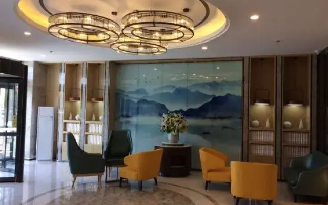 Jinjiang Inn (Zhangbei Grassland Tianlu Xinghe West Road Hotel)