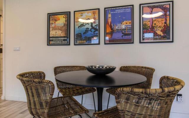 Glamorous Lisbon 2BDR Apartment by LovelyStay