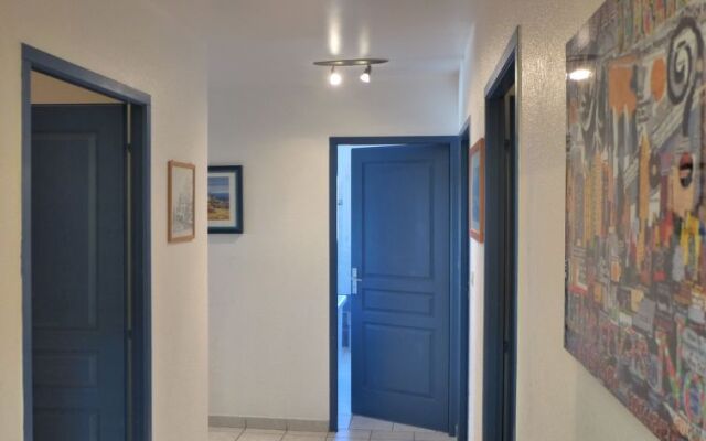 Holiday Home VILLA CANIGOU