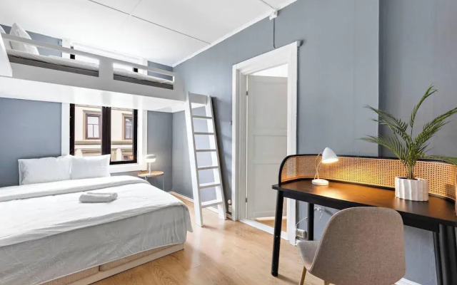 Big and Bright Apartment in the Center