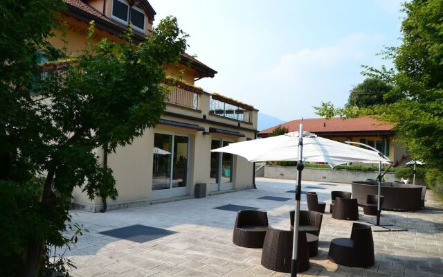 Cornelle Hotel