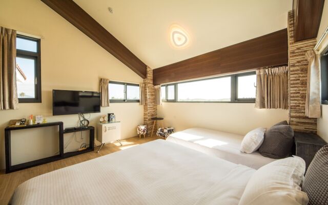 Small House Maobitou