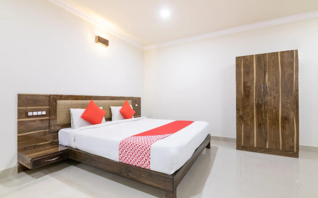 OYO 12761 High Street