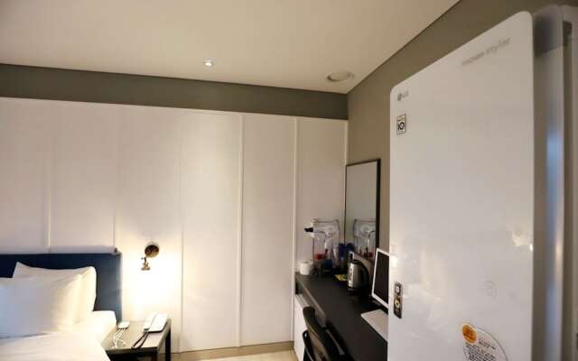 Yongin Monterey 17 Hotel