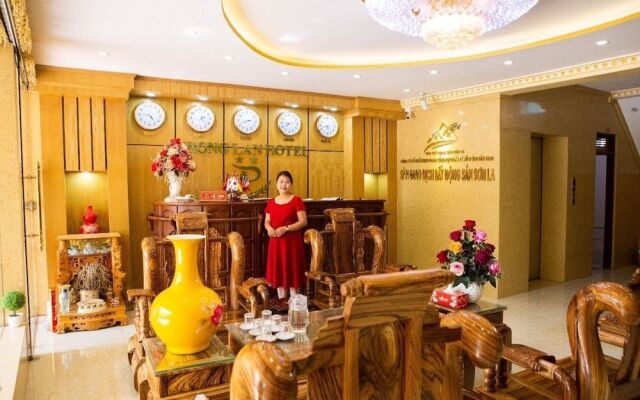 Phong Lan Hotel