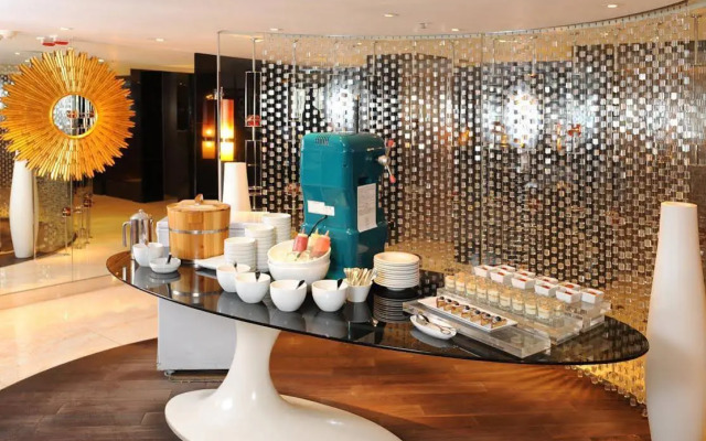 Courtyard by Marriott Hong Kong