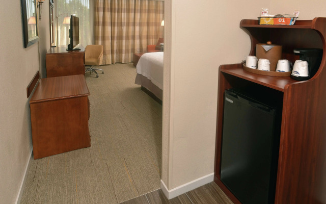 Hampton Inn Springfield-South