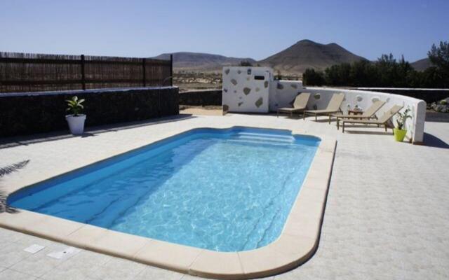 Villa Indira