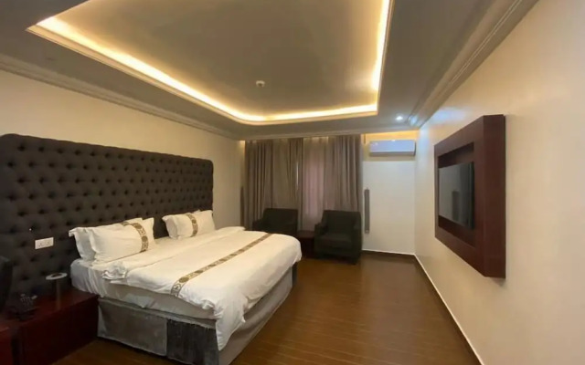City Cruz Hotel