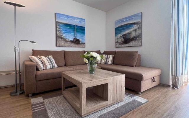 Ferienwohnung-47-mit-Schwimmbad-Sauna-Residenz-Passat-Doese