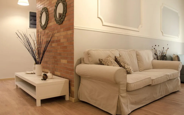City Center Flat Near Museum and Port
