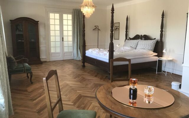 Lehnshøj Bed & Breakfast