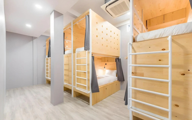 Norn Yaowarat Hotel