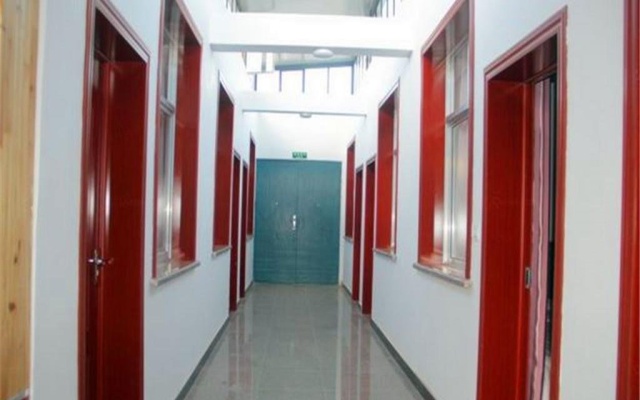 Yuequan Inn – Hotel Rooms – Jiuquan