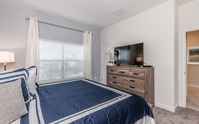 Stinger Drive Villa 8986 Champions Gate