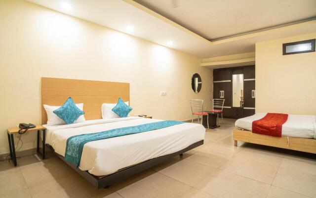 Red Coral Hassanpur by OYO Rooms