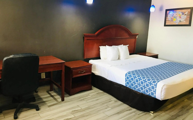 Summit Inn - Houston Medical Center