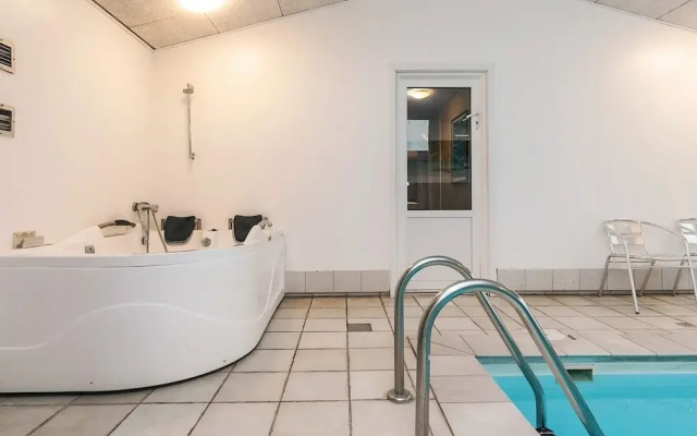 4 Star Holiday Home in Vaeggerlose