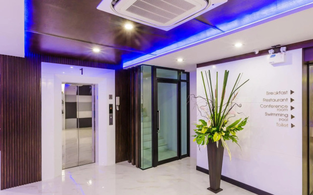 River Front Krabi Hotel