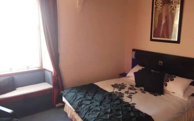 St Ives Hotel