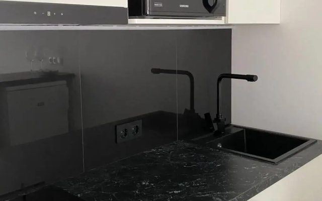 NEW modern apartment