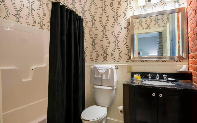 Fairfield Inn & Suites by Marriott Keene Downtown