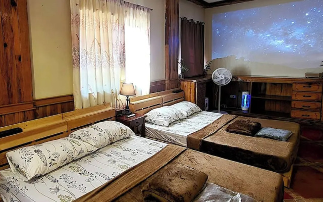 Vacation House Camp 7 Baguio Transient 6BR