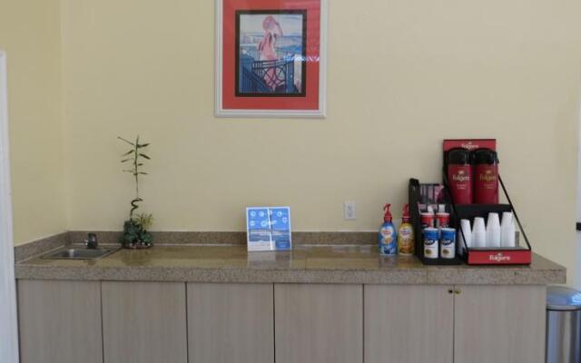 America'S Best Inn & Suites