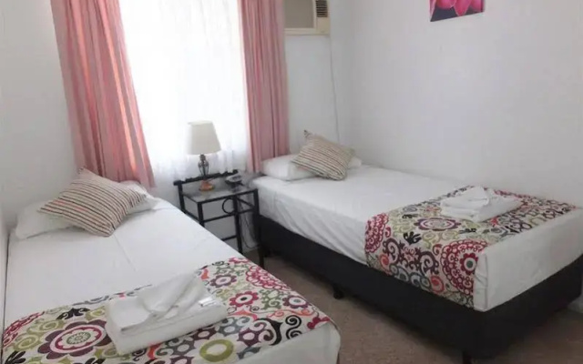 The Shores Holiday Apartments