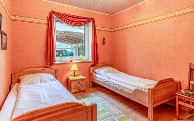 Nice Home in Dagebüll With 4 Bedrooms and Wifi