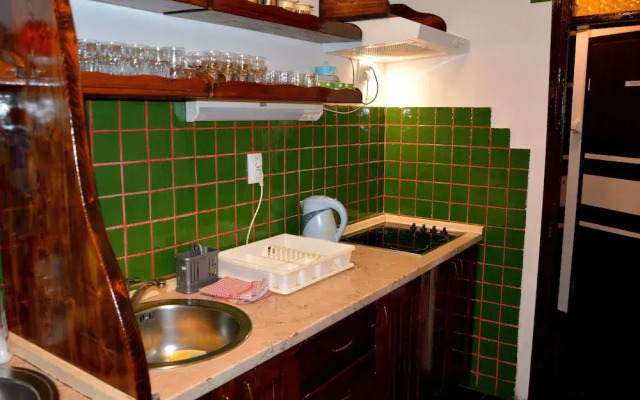Montenegro Backpackers Home Kotor