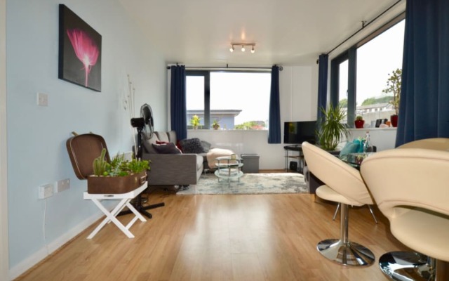 Bright Apartment In The Heart Of Bristol