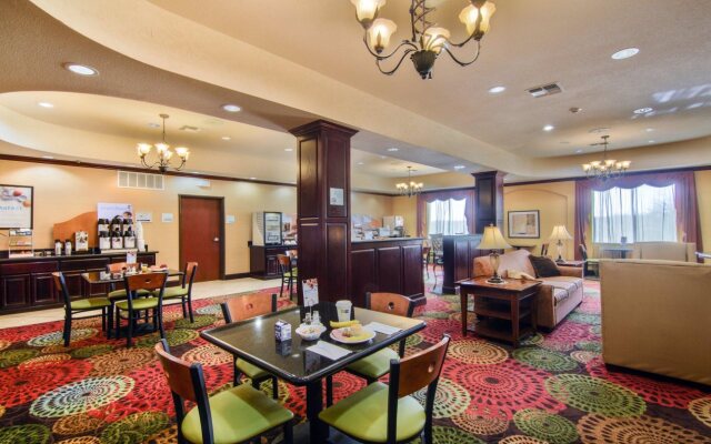 Holiday Inn Express Hotel & Suites Terrell by IHG