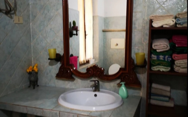 1st Private Room in the Attic With Shared Bathroom use