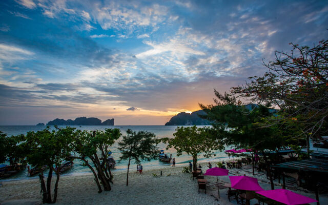 Paradise Resort PHI PHI