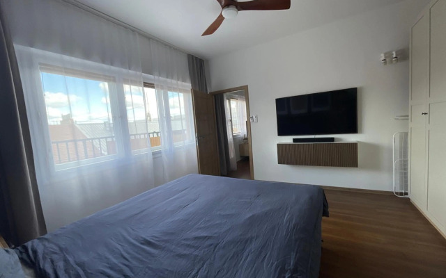 Andel apartment with terrace