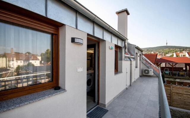 Grey Suites Pécs