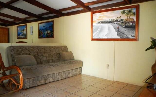 Punta Roca Surf Resort