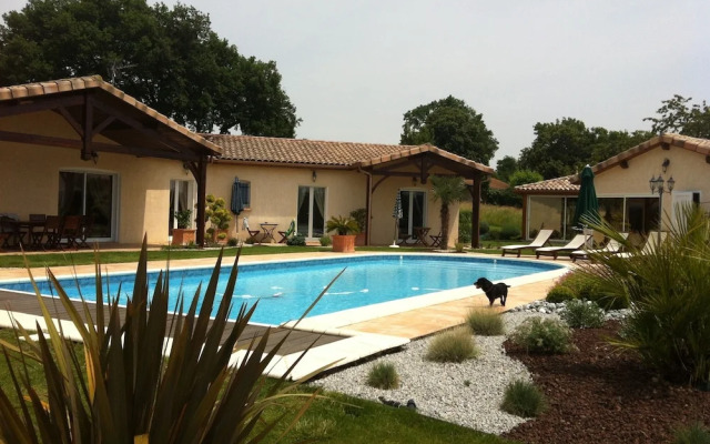 Le Clos Castel