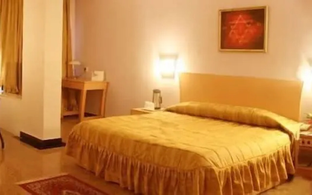 United-21 Hotel