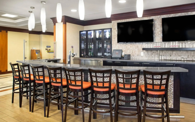 Fairfield Inn and Suites by Marriott Toronto Airport